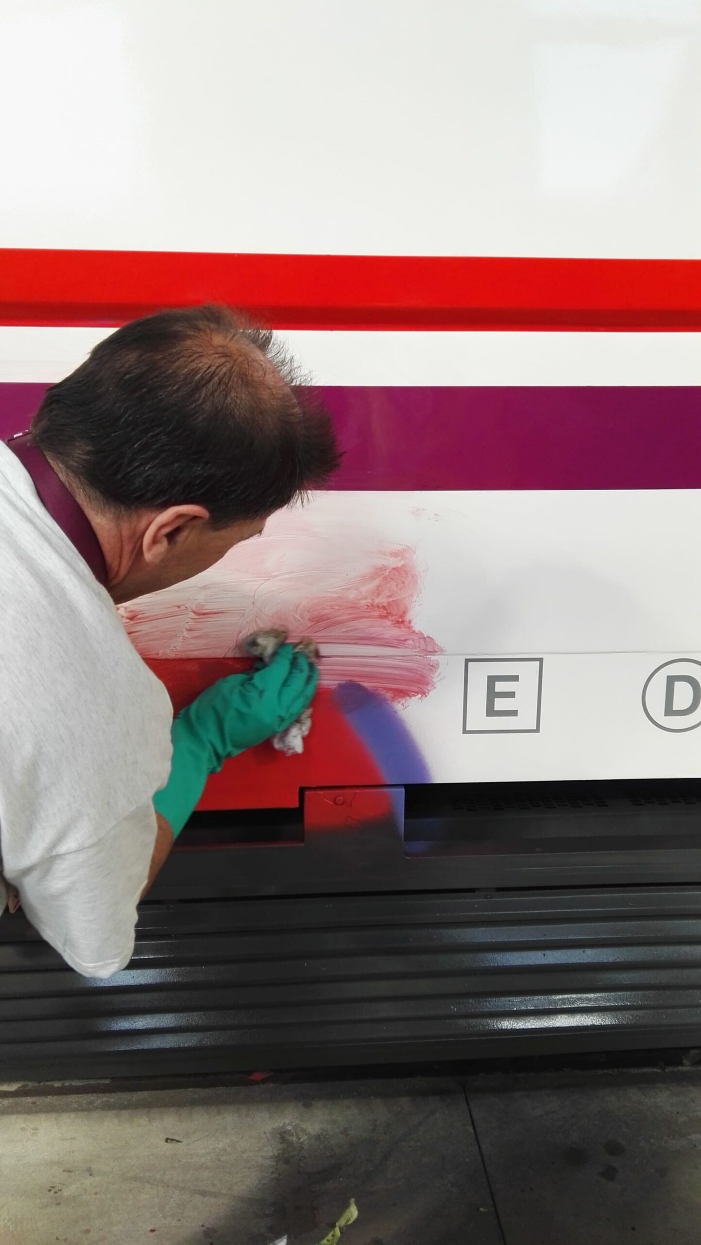 limpiar pintada tren 2
